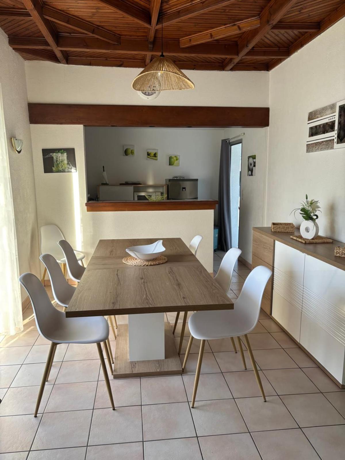 Maison Rue Du Phare Centre Ville Chez Christine 퀴베론 외부 사진
