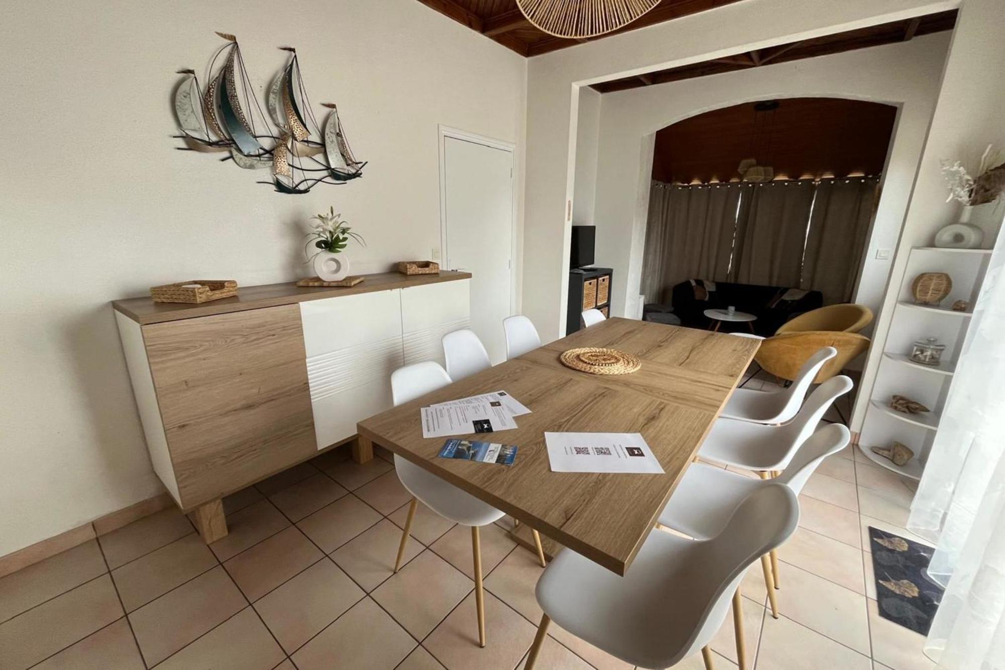 Maison Rue Du Phare Centre Ville Chez Christine 퀴베론 외부 사진